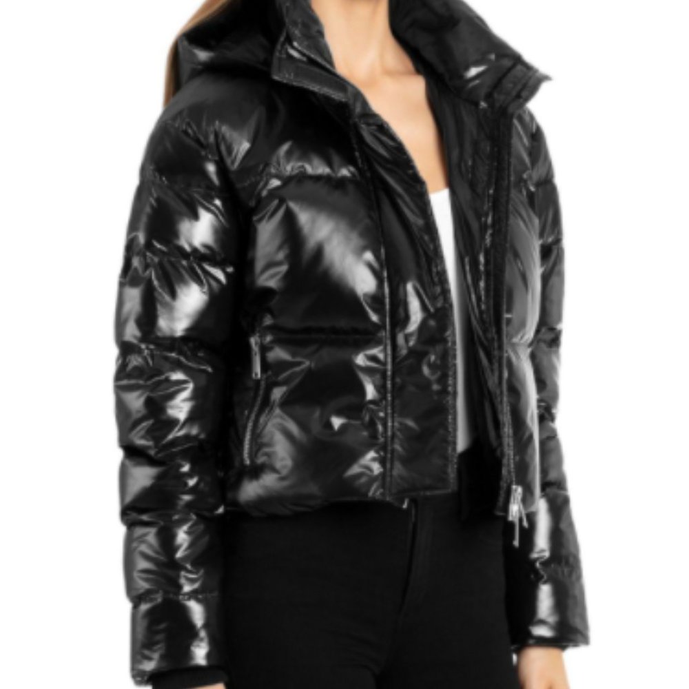 Bagatelle Cropped Quilted Puffer Coat in Black